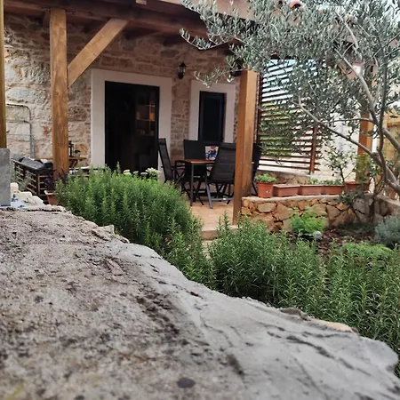 Krka Waterfalls Stonehouse Roko Lejlighed