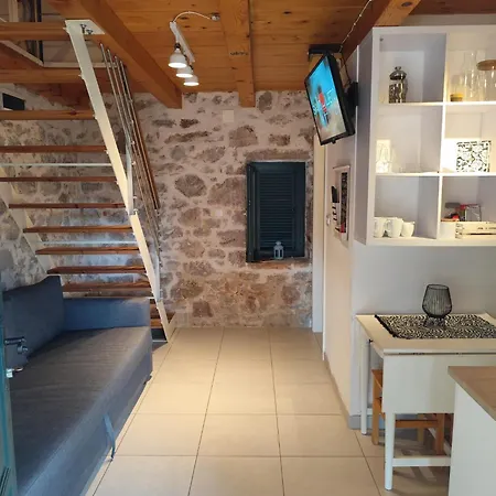 Krka Waterfalls Stonehouse Roko Lejlighed Lozovac