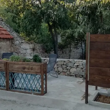 Krka Waterfalls Stonehouse Roko * Lozovac