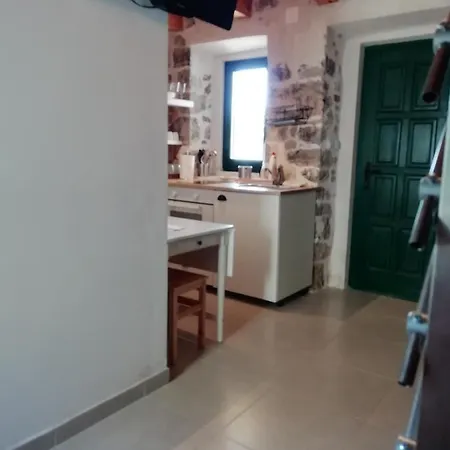 Krka Waterfalls Stonehouse Roko *