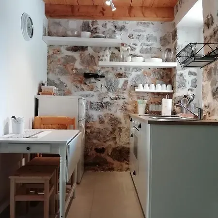 Krka Waterfalls Stonehouse Roko Apartment