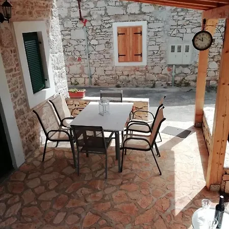 Apartment Krka Waterfalls Stonehouse Roko Lozovac
