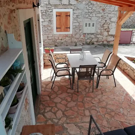 Krka Waterfalls Stonehouse Roko Apartment
