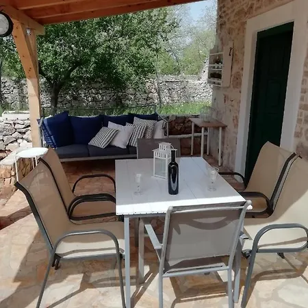 Krka Waterfalls Stonehouse Roko Apartamento