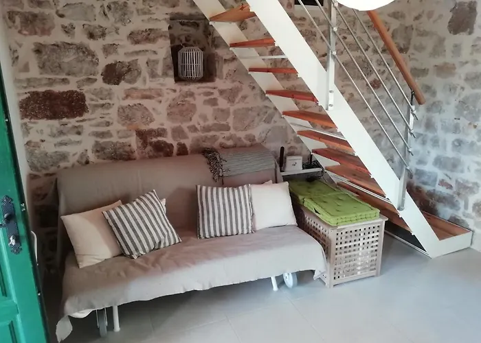 Krka Waterfalls Stonehouse Roko Daire