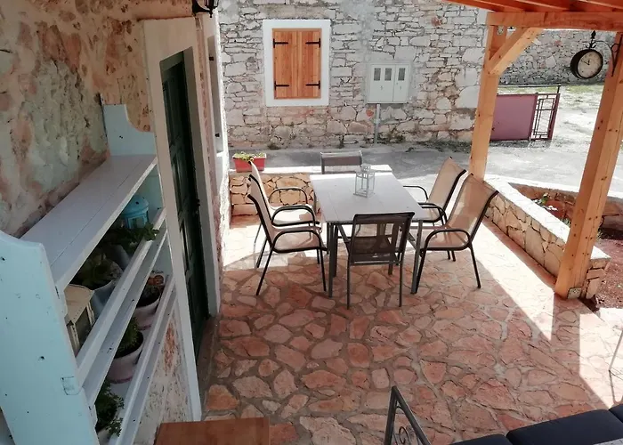 Krka Waterfalls Stonehouse Roko Apartman