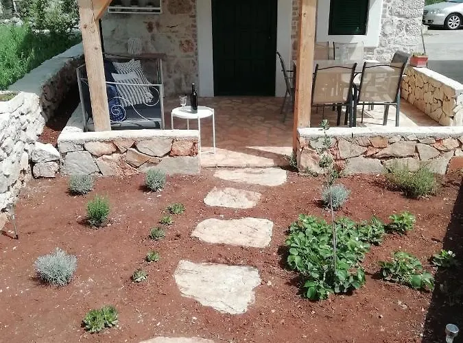 Daire Krka Waterfalls Stonehouse Roko *