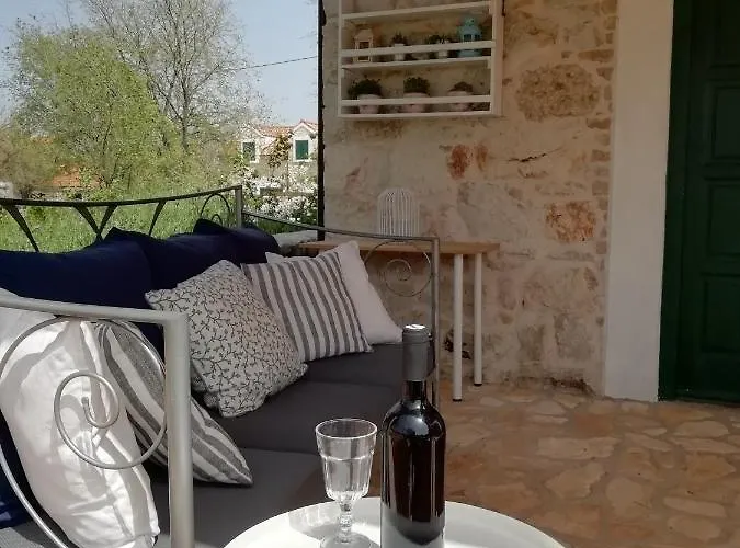 Apartman Krka Waterfalls Stonehouse Roko